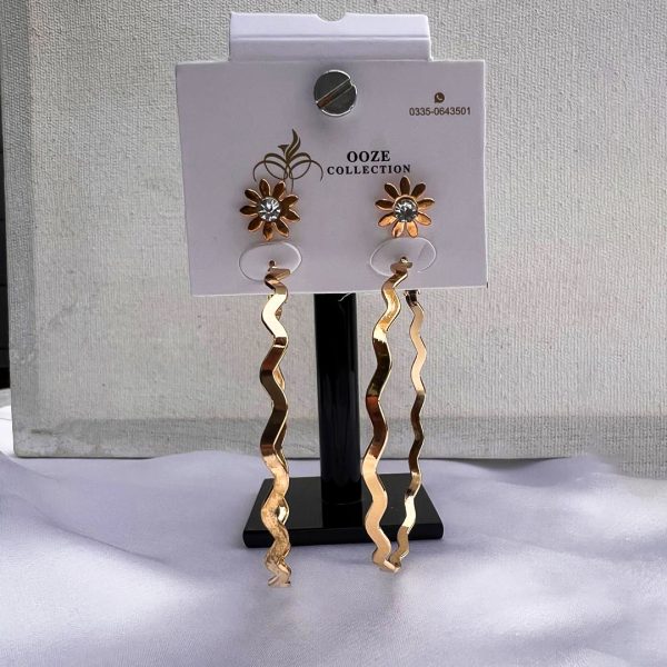 Wavy Cascade Flower Drop Earrings