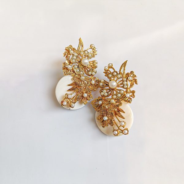 Golden Sunburst Crystal Pearl Studs